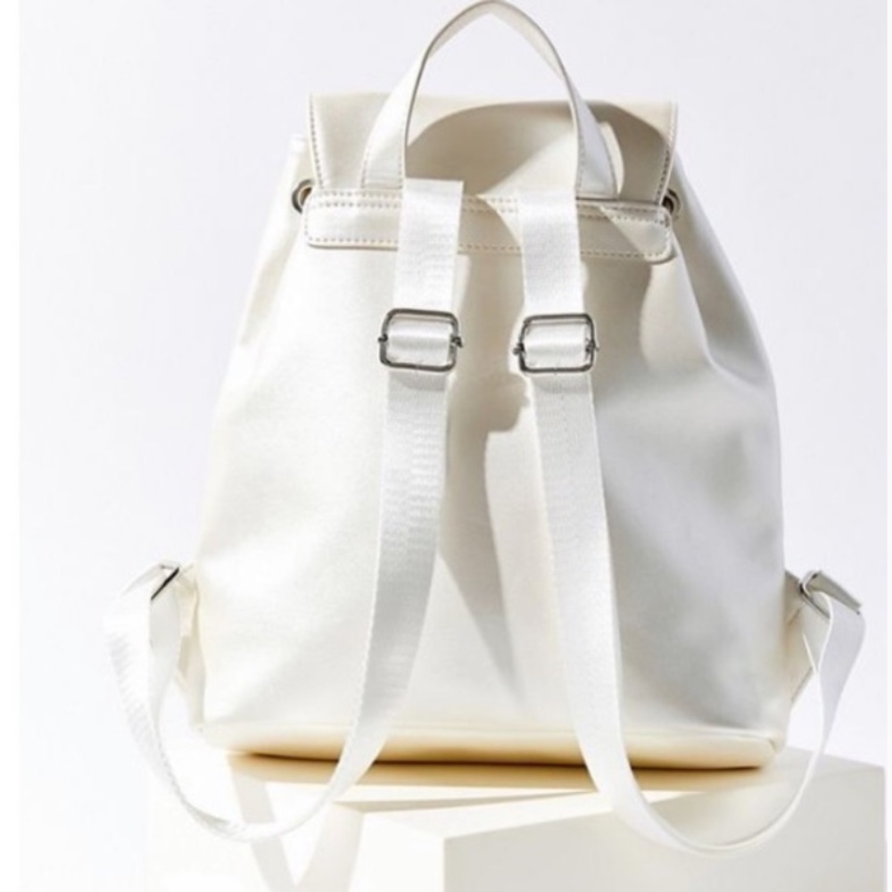 NWOT Urban outfitter small packback - Picture 2 of 7
